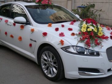 Car flower decoration for wedding